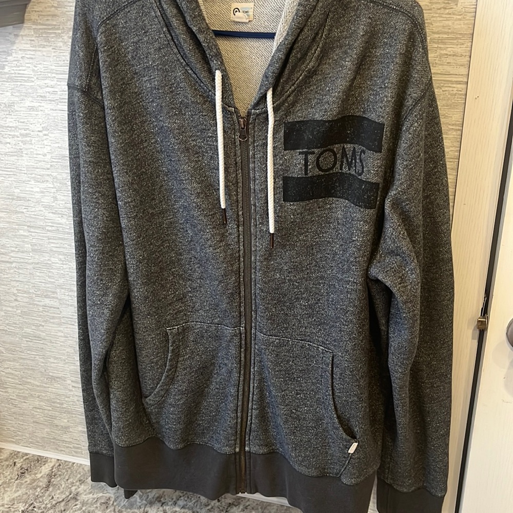 Toms ZipUp